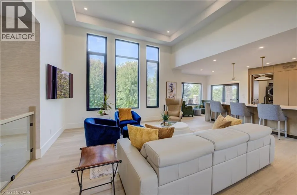 118 RIVER RUN Road