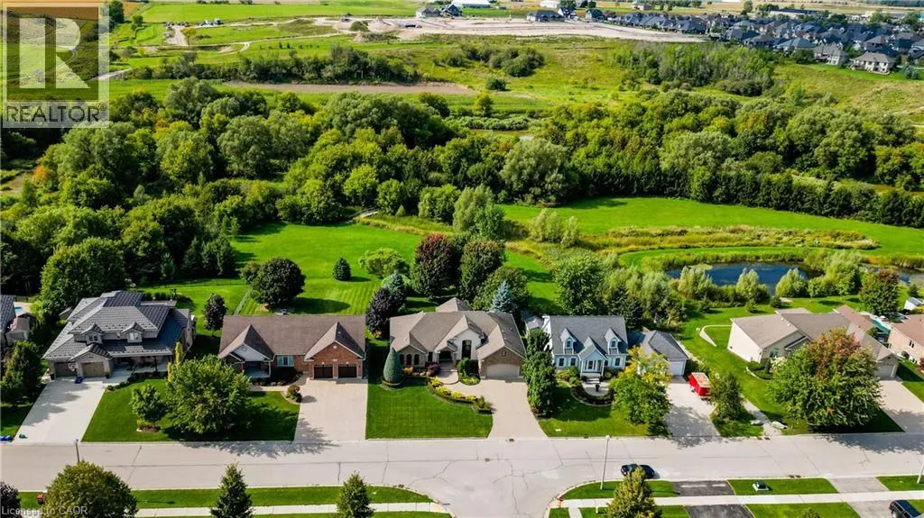 118 RIVER RUN Road