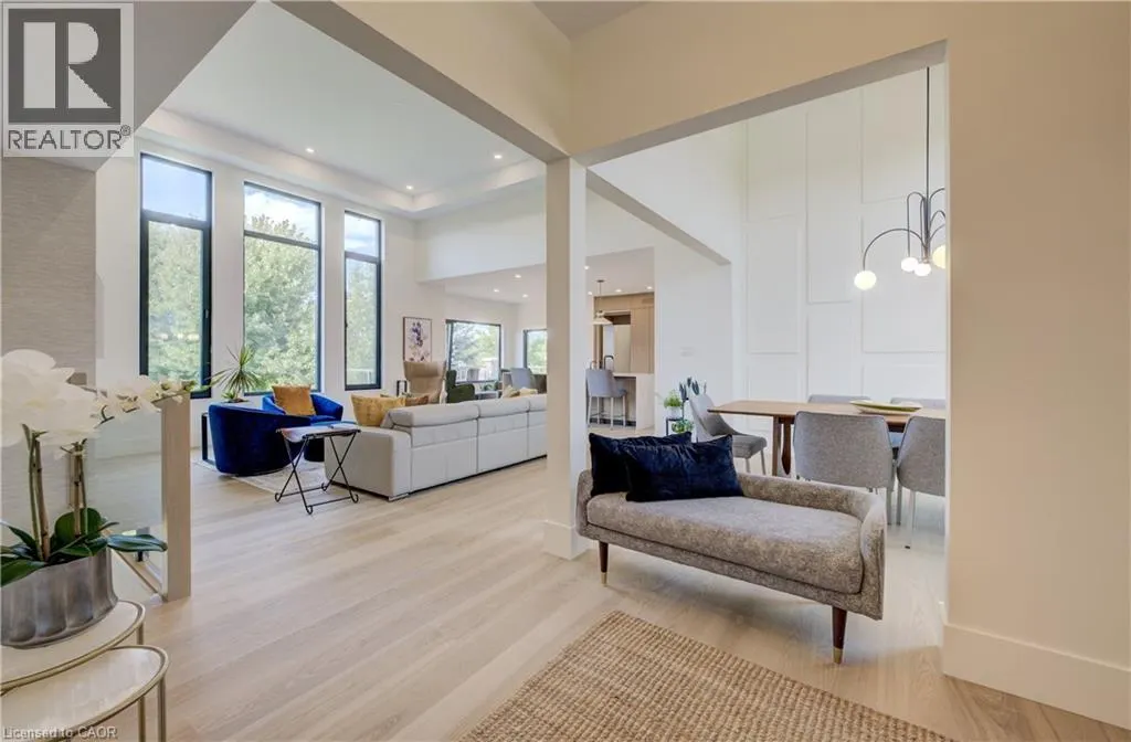 118 RIVER RUN Road