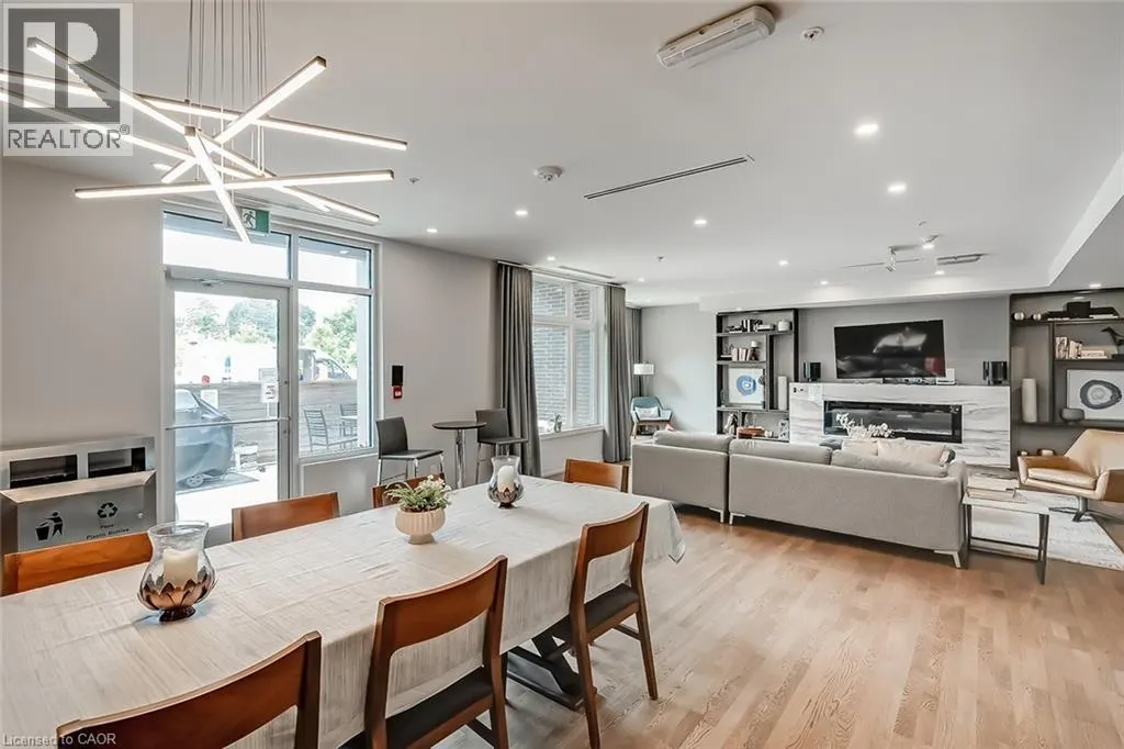457 PLAINS Road E Unit# 209, #209
