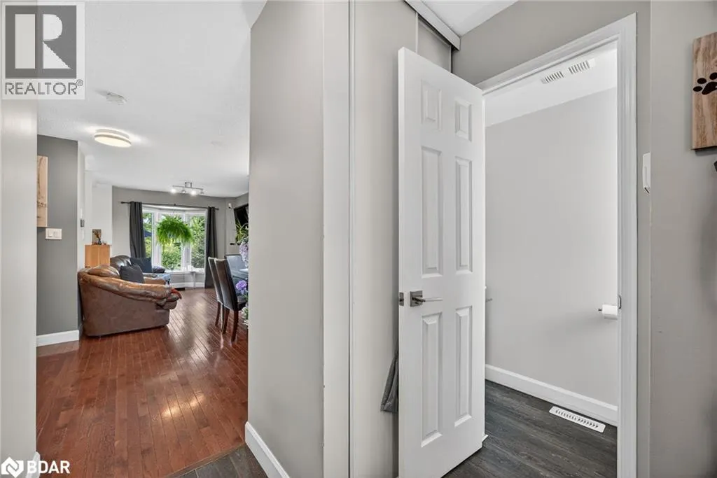 64 GADWALL Avenue