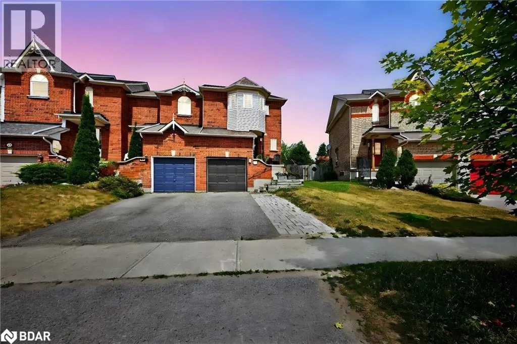 64 GADWALL Avenue