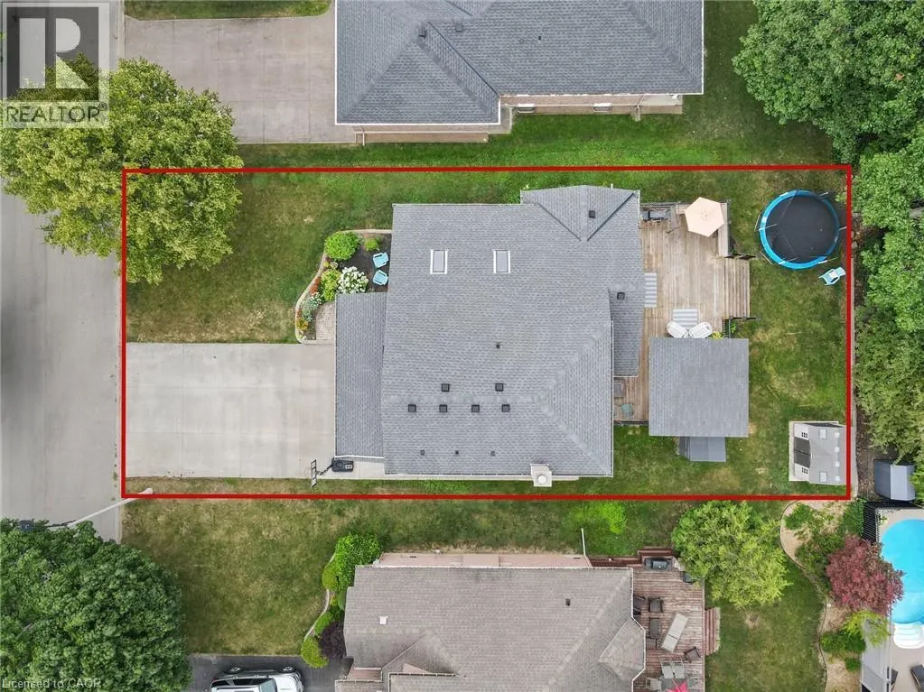 10 WESTWOOD Drive