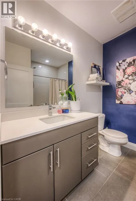 399 QUEEN Street S Unit# 418, #418