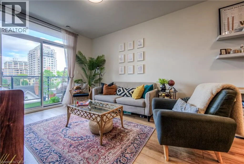 399 QUEEN Street S Unit# 418, #418