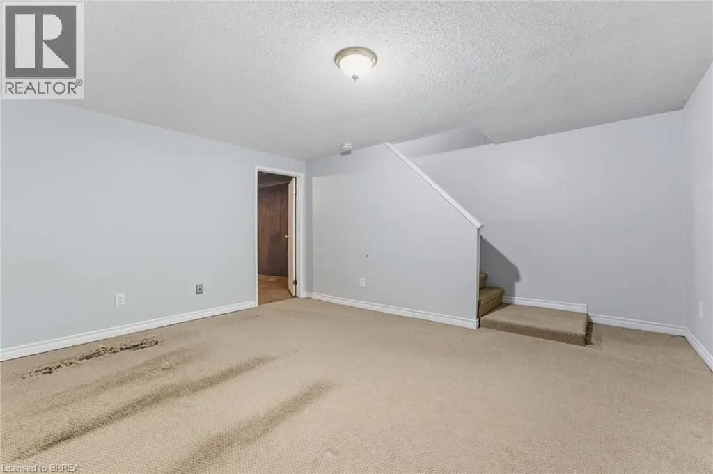 366 SPRINGBANK Avenue Unit# 2, #2