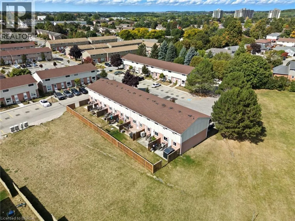 386 SPRINGBANK Avenue Unit# 2, #2