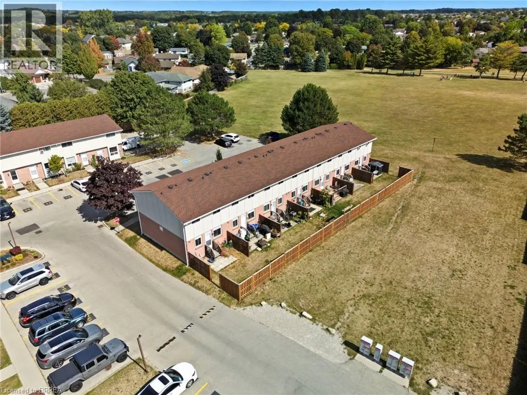 386 SPRINGBANK Avenue Unit# 2, #2