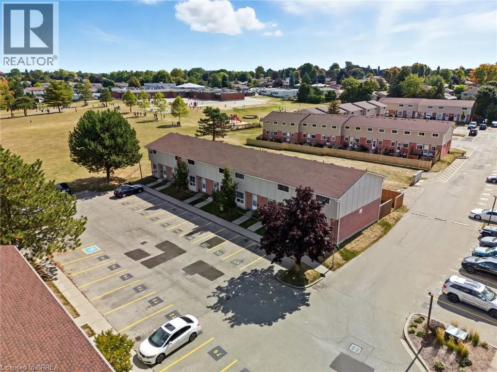 386 SPRINGBANK Avenue Unit# 2, #2