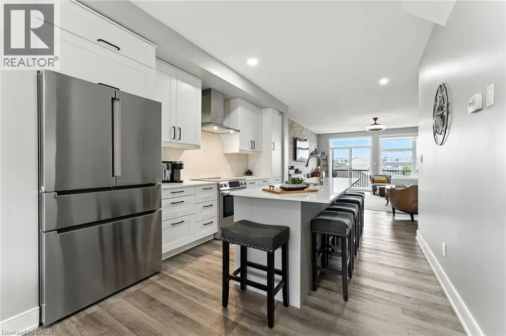60 ARKELL Road Unit# 33, #33