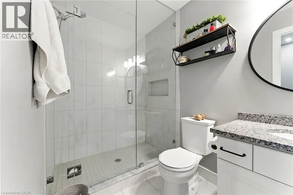 60 ARKELL Road Unit# 33, #33