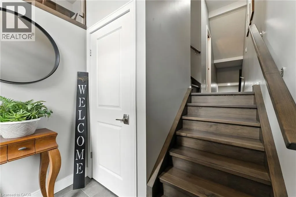 60 ARKELL Road Unit# 33, #33