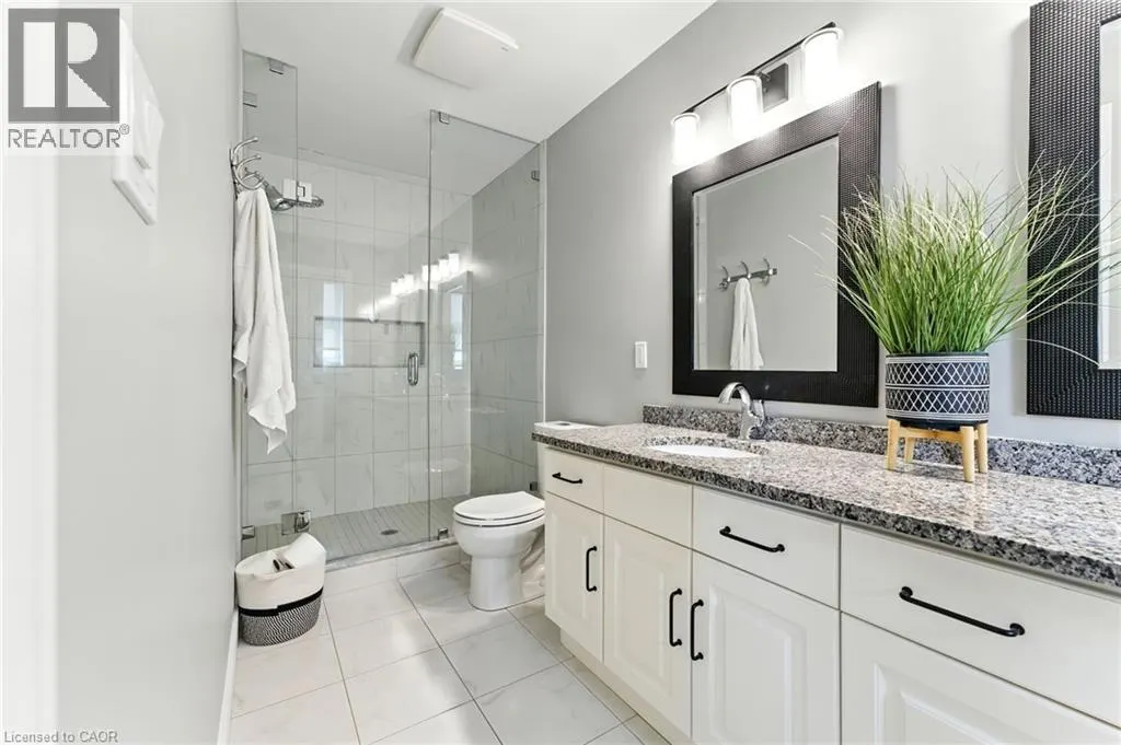 60 ARKELL Road Unit# 33, #33