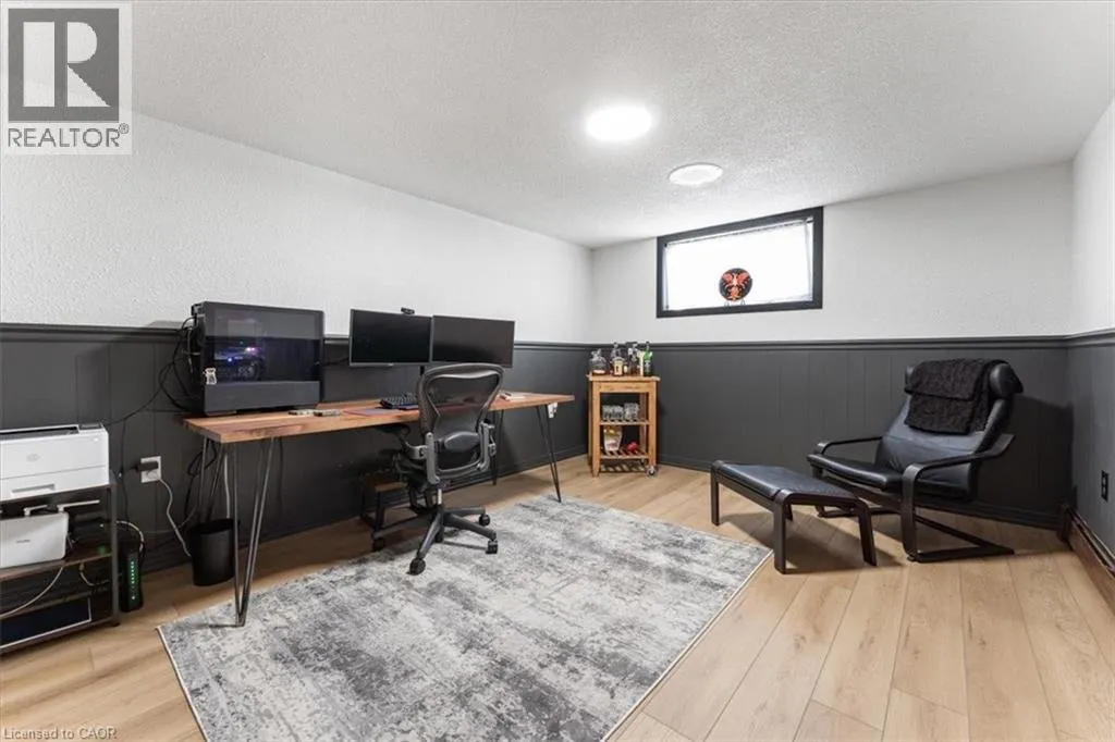 87 LOYALIST Drive