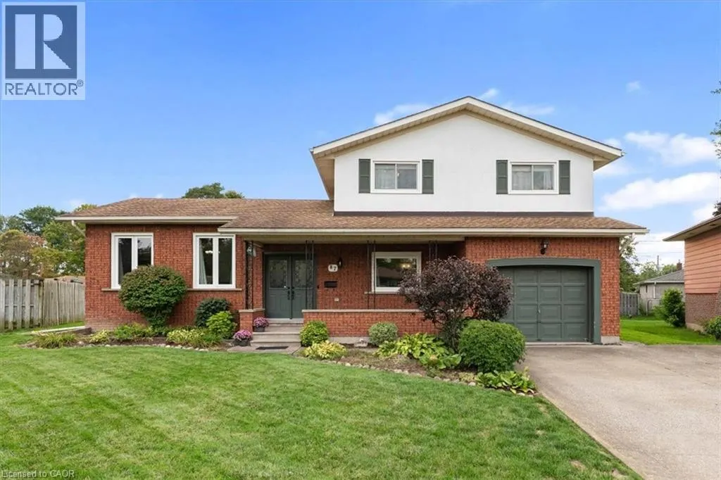 87 LOYALIST Drive