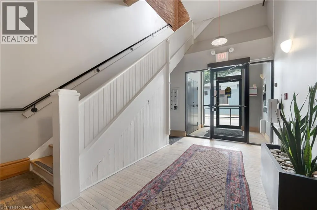 85 SPRUCE Street Unit# 206, #206