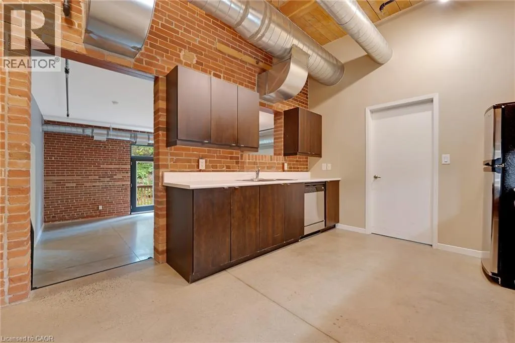 85 SPRUCE Street Unit# 206, #206