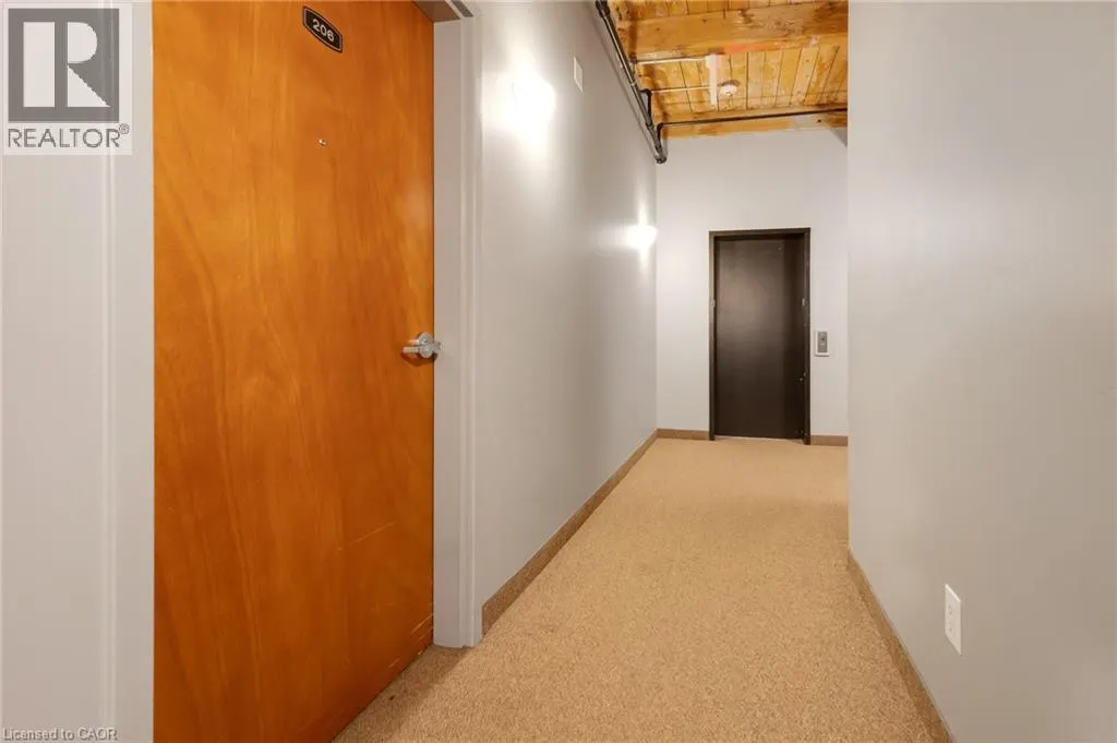85 SPRUCE Street Unit# 206, #206