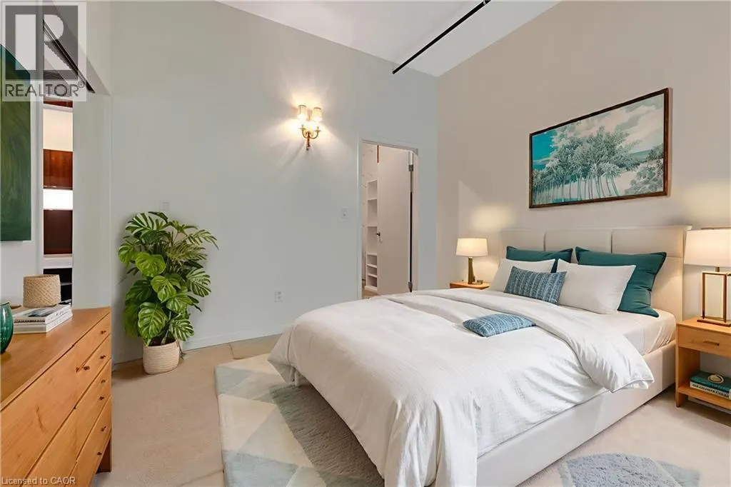 85 SPRUCE Street Unit# 206, #206