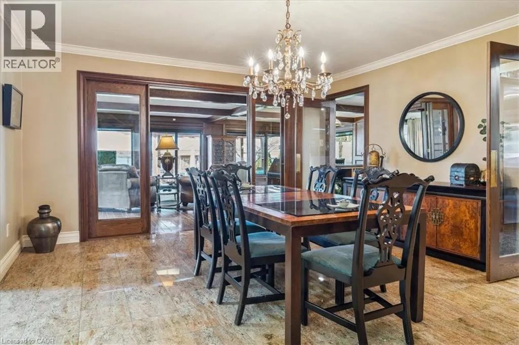 7 LAKEGATE Drive