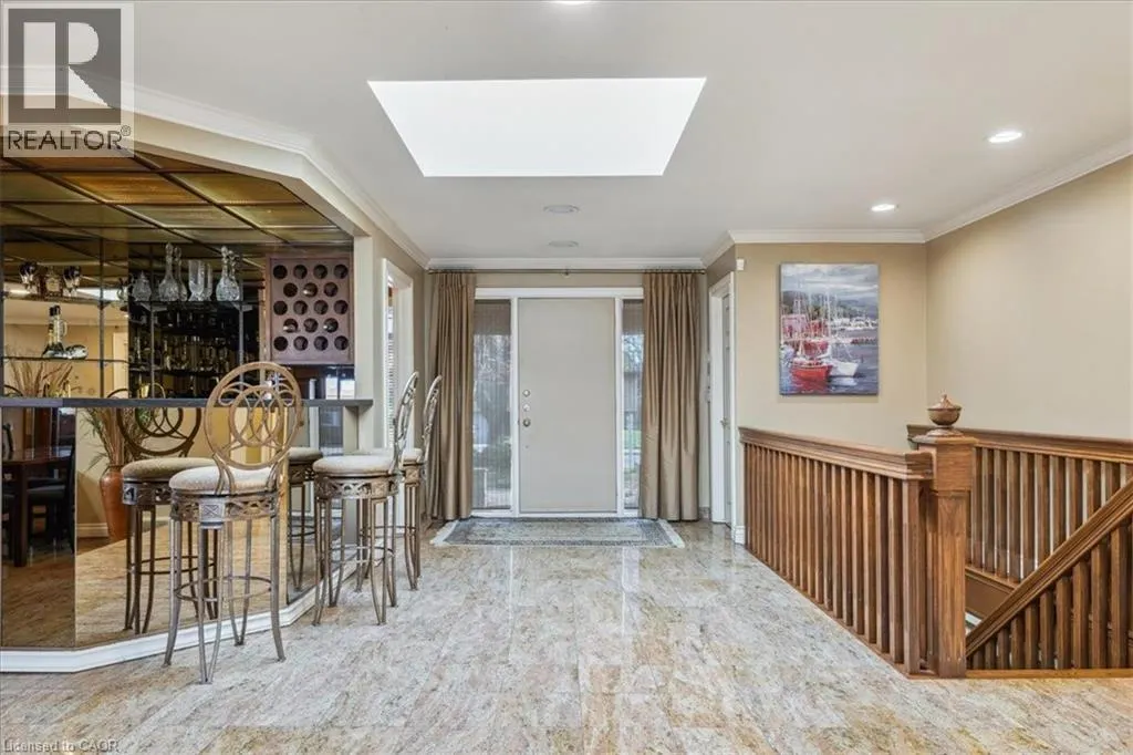 7 LAKEGATE Drive