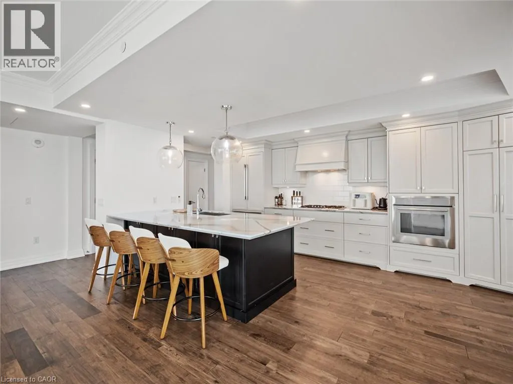 2060 LAKESHORE ROAD Unit# 1504, #1504