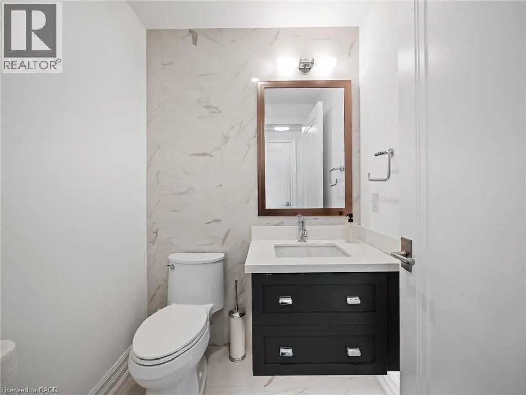 2060 LAKESHORE ROAD Unit# 1504, #1504