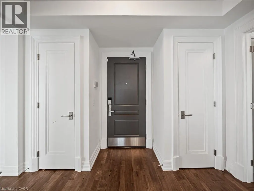 2060 LAKESHORE ROAD Unit# 1504, #1504