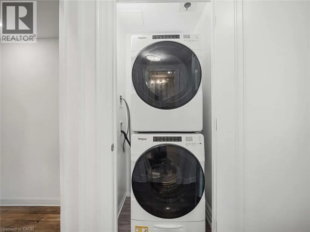 2060 LAKESHORE ROAD Unit# 1504, #1504