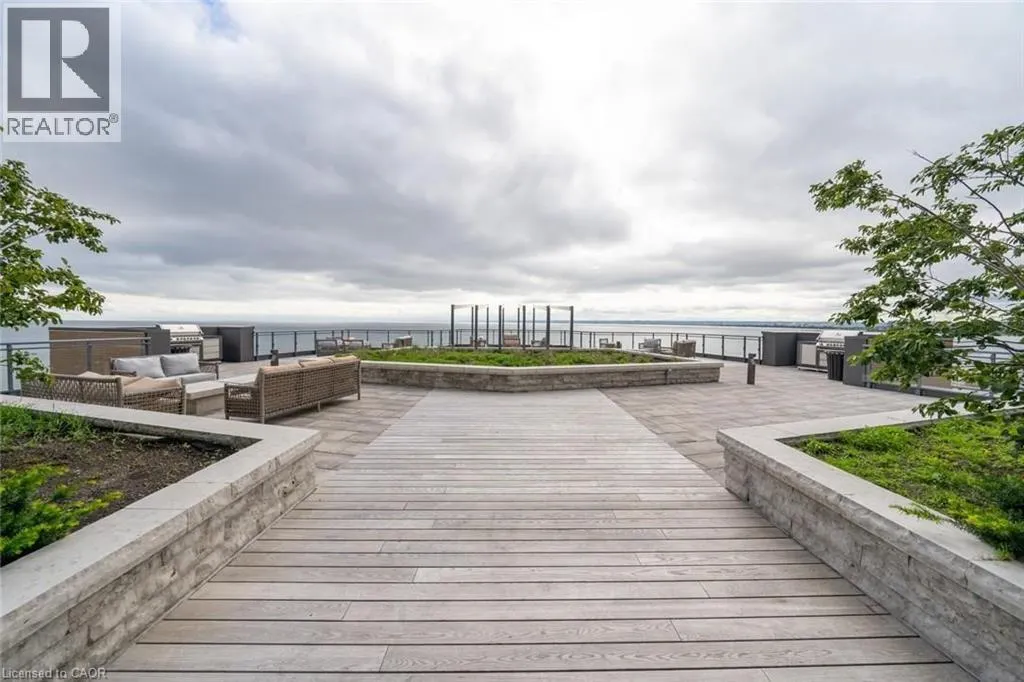 2060 LAKESHORE ROAD Unit# 1504, #1504