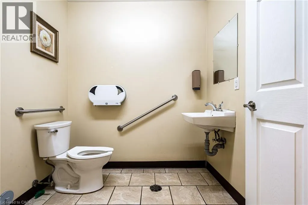 1172 WILSON Street W Unit# 3, #3