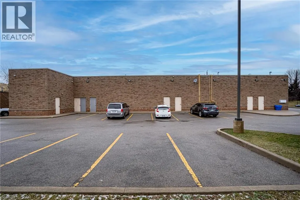 1172 WILSON Street W Unit# 3, #3