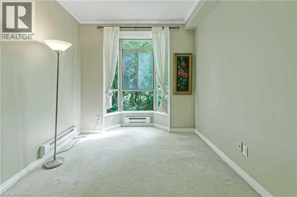 249 MAJOR MACKENZIE Drive E Unit# 106, #106