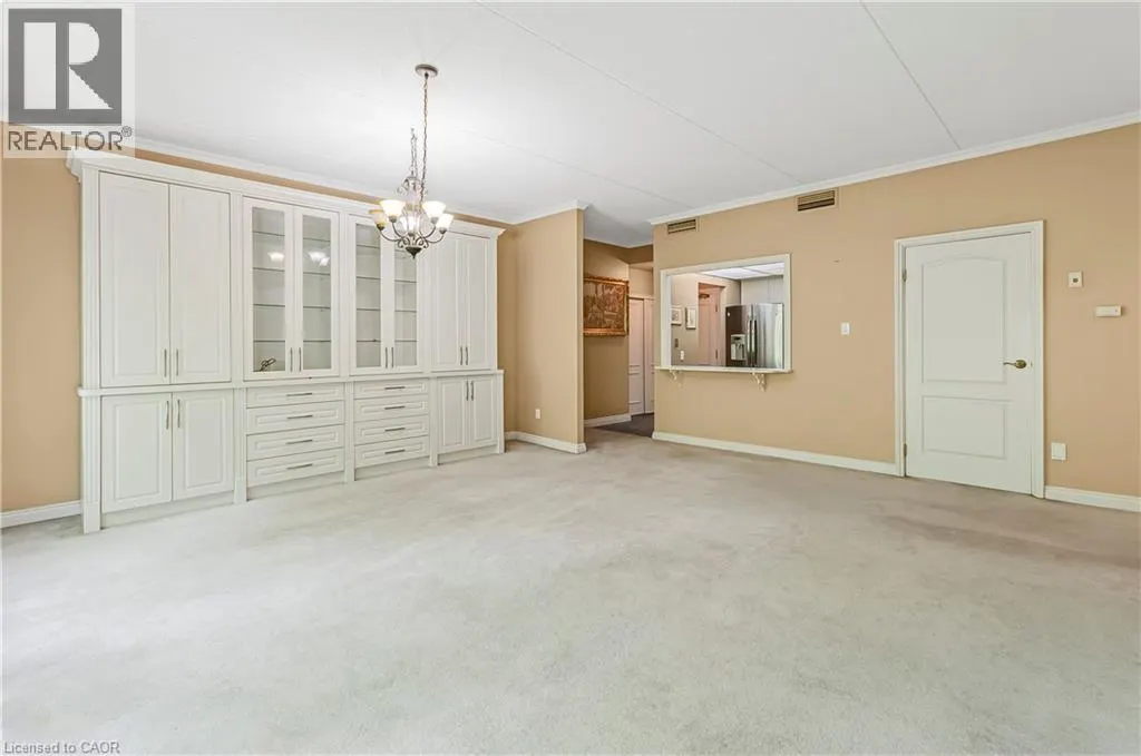 249 MAJOR MACKENZIE Drive E Unit# 106, #106