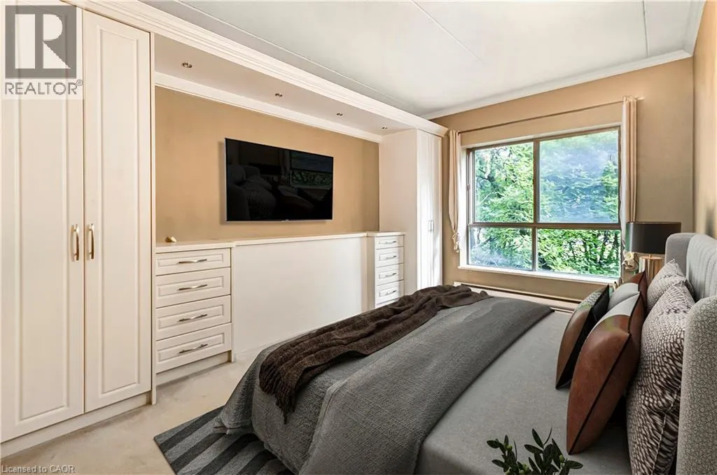 249 MAJOR MACKENZIE Drive E Unit# 106, #106