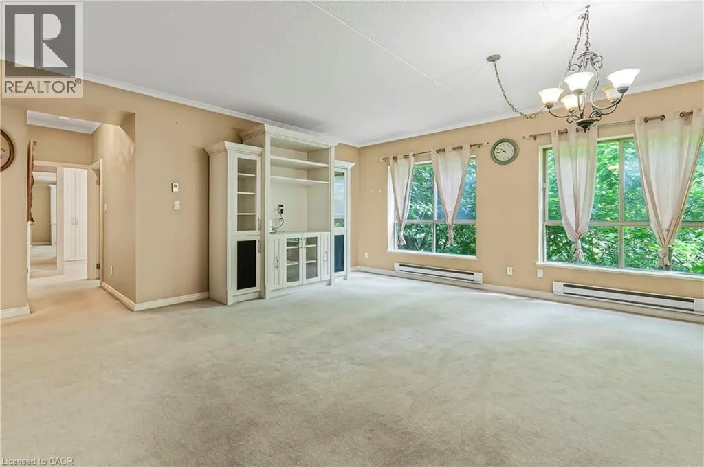249 MAJOR MACKENZIE Drive E Unit# 106, #106