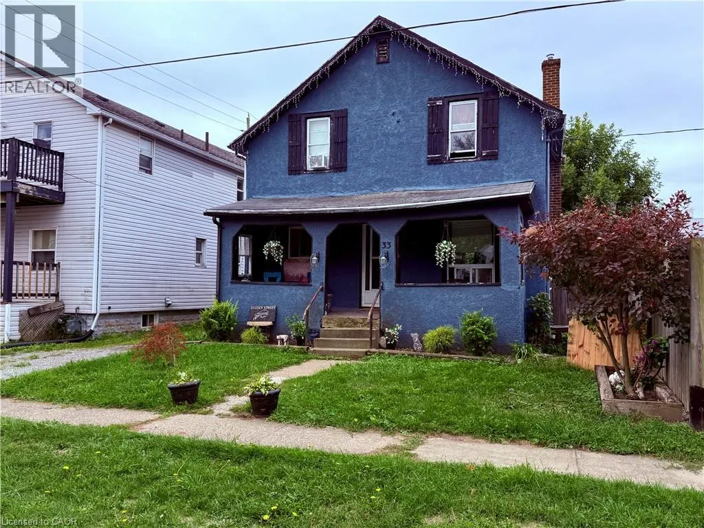 33 COZY Street