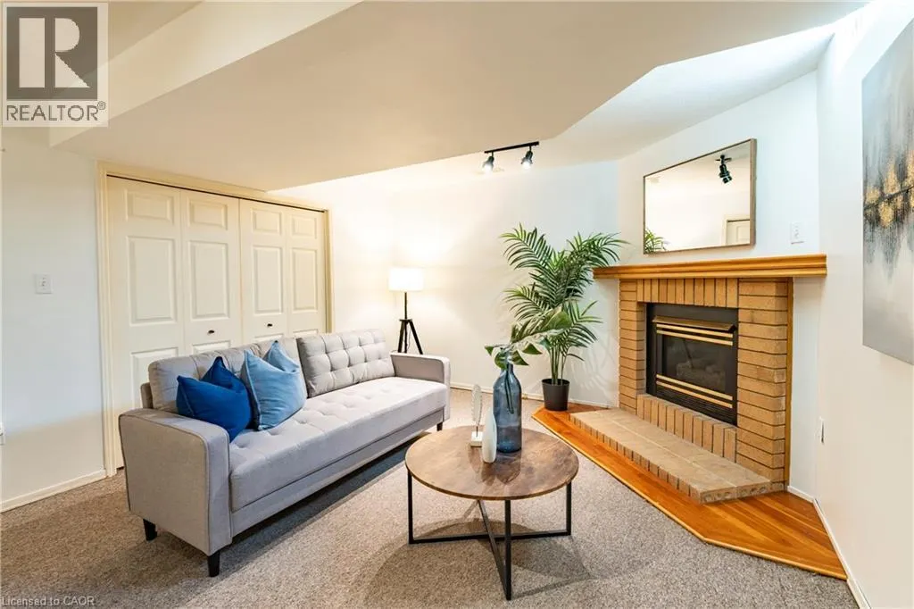 47 DAWN Crescent