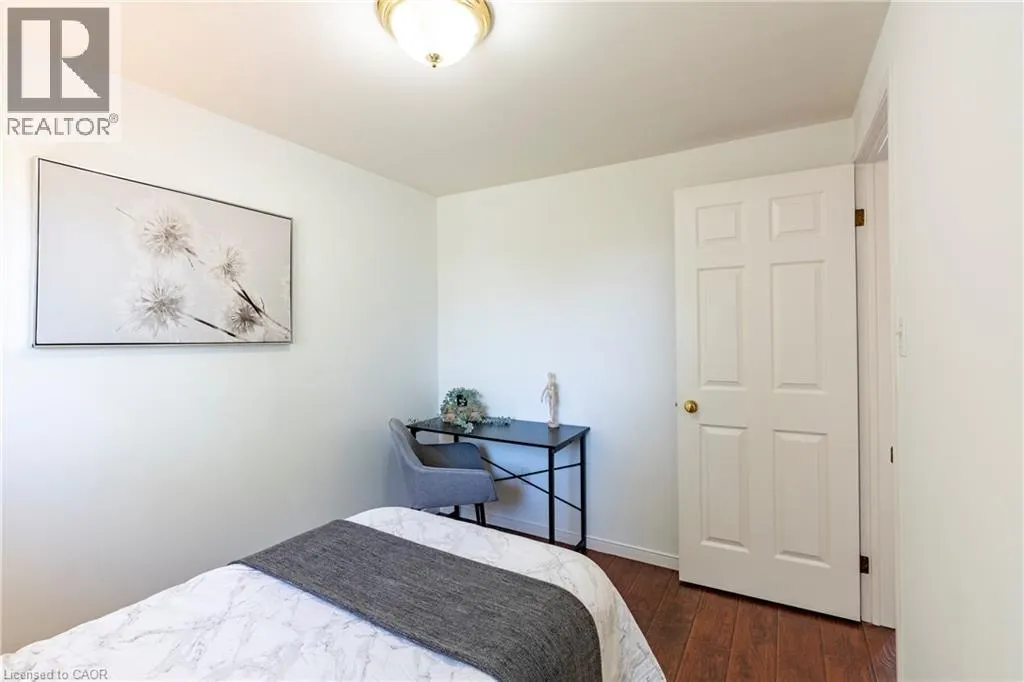 47 DAWN Crescent