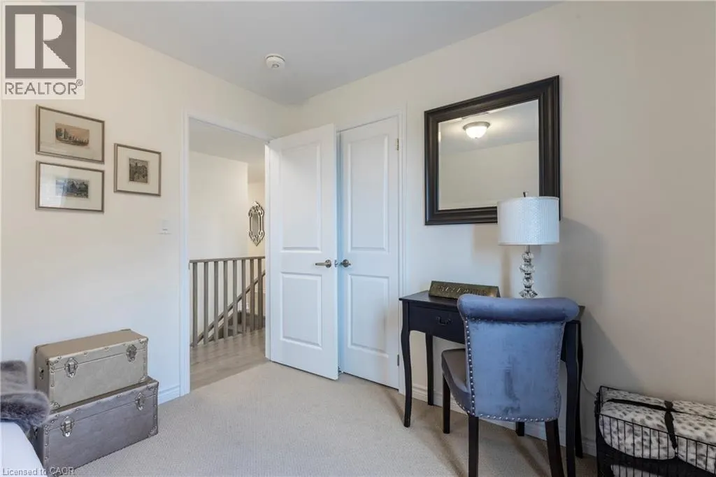 38 ORIOLE Crescent