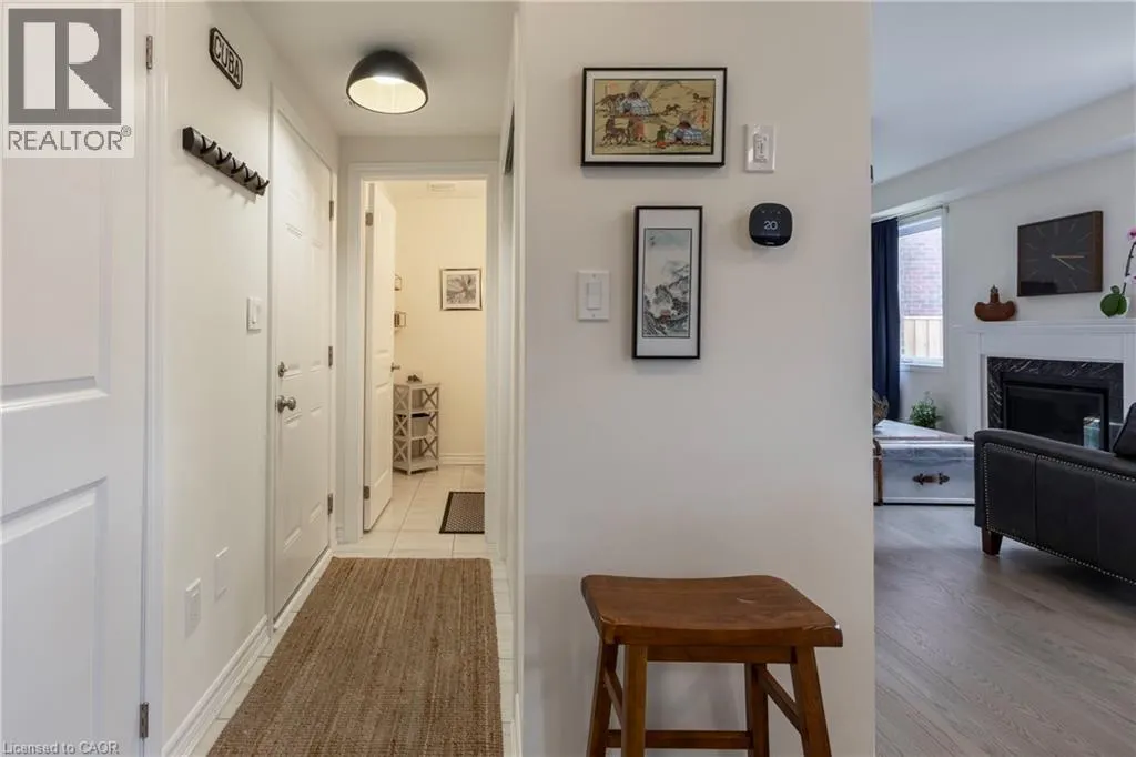 38 ORIOLE Crescent