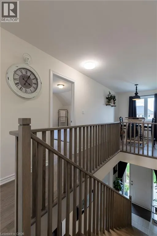 38 ORIOLE Crescent