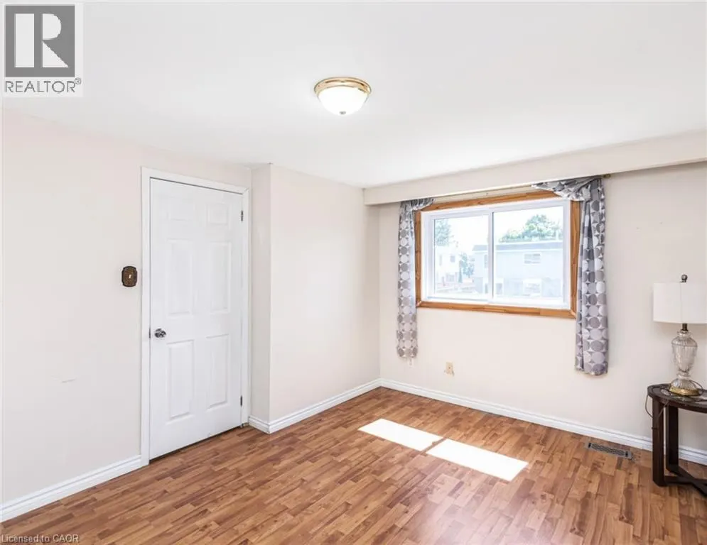 25 BRYNA Avenue Unit# F, #F