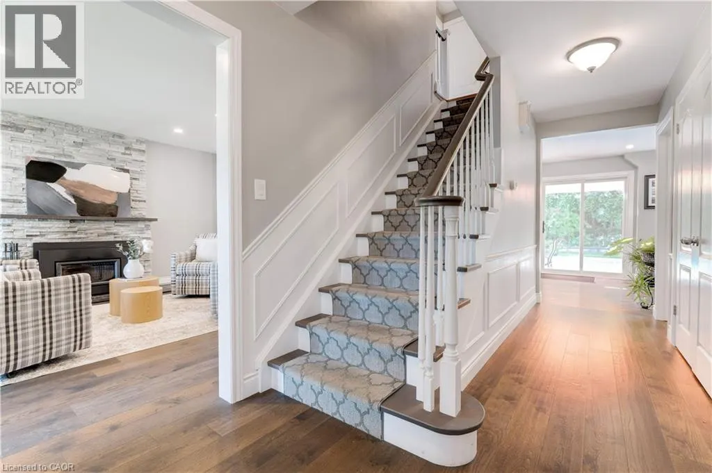 2118 AGINCOURT Crescent