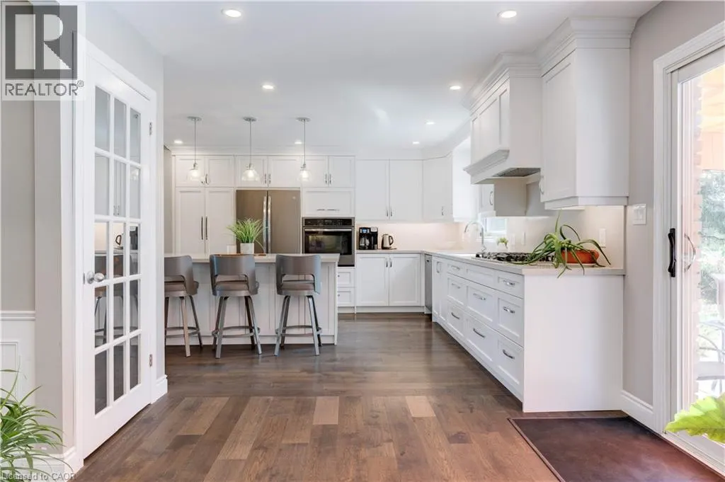 2118 AGINCOURT Crescent