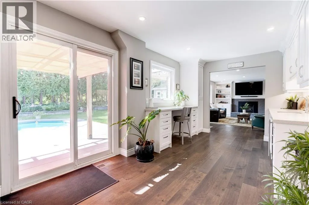 2118 AGINCOURT Crescent