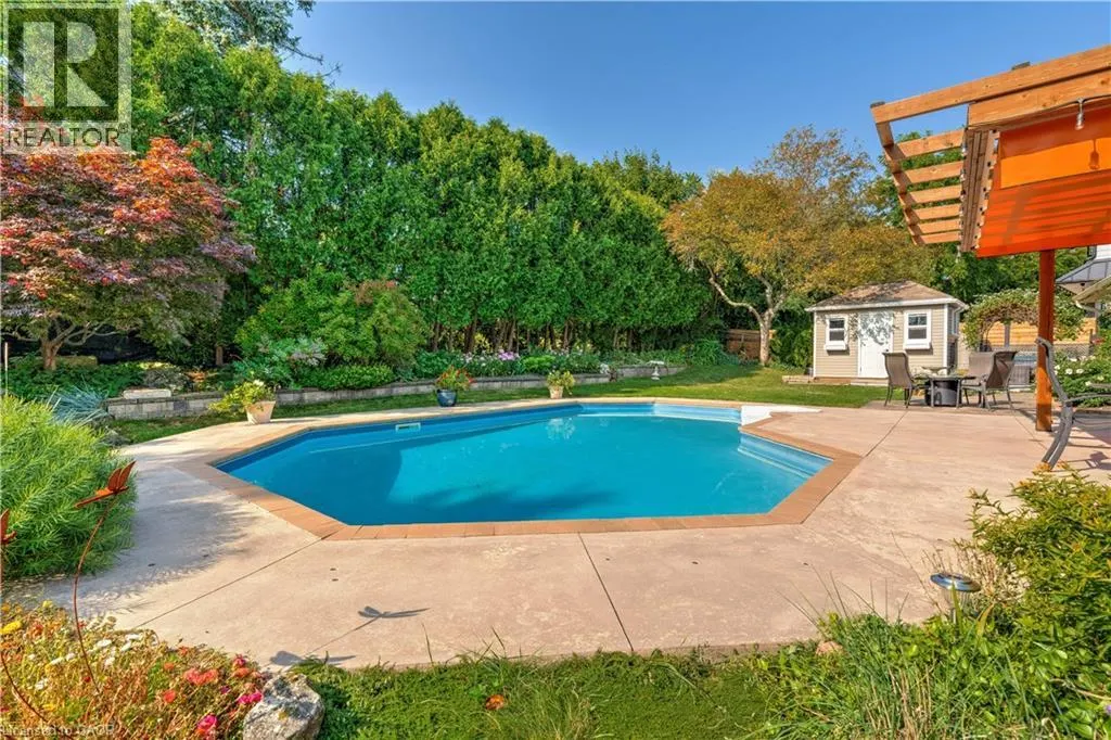 2118 AGINCOURT Crescent