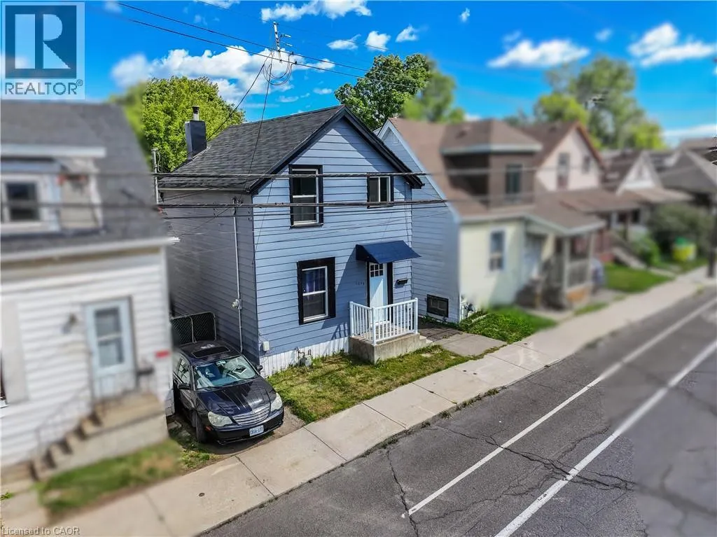 1275 CANNON Street E