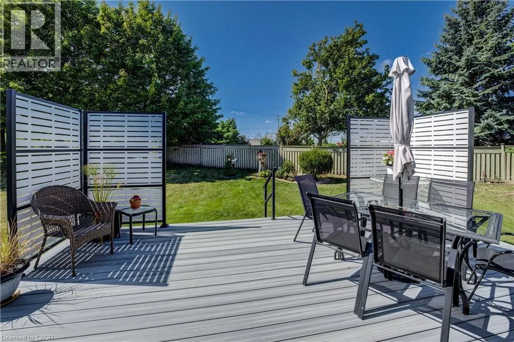 616 SPINNAKER Crescent