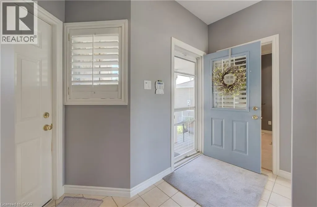 616 SPINNAKER Crescent